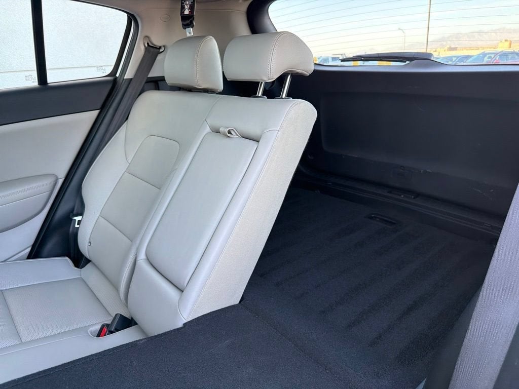 2021 Kia Sportage EX