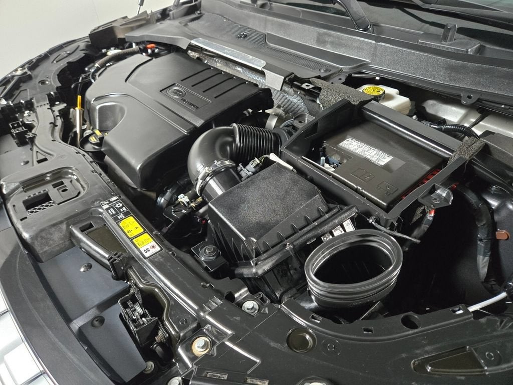 2023 Land Rover Discovery Sport SE
