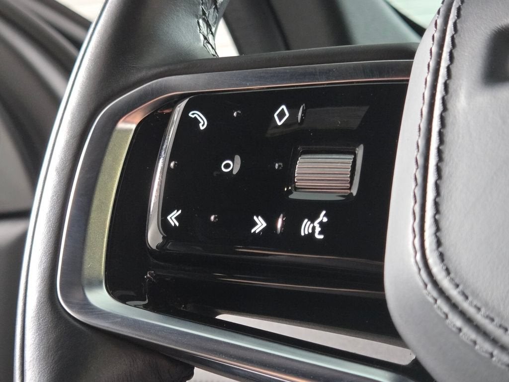 2023 Land Rover Discovery Sport SE
