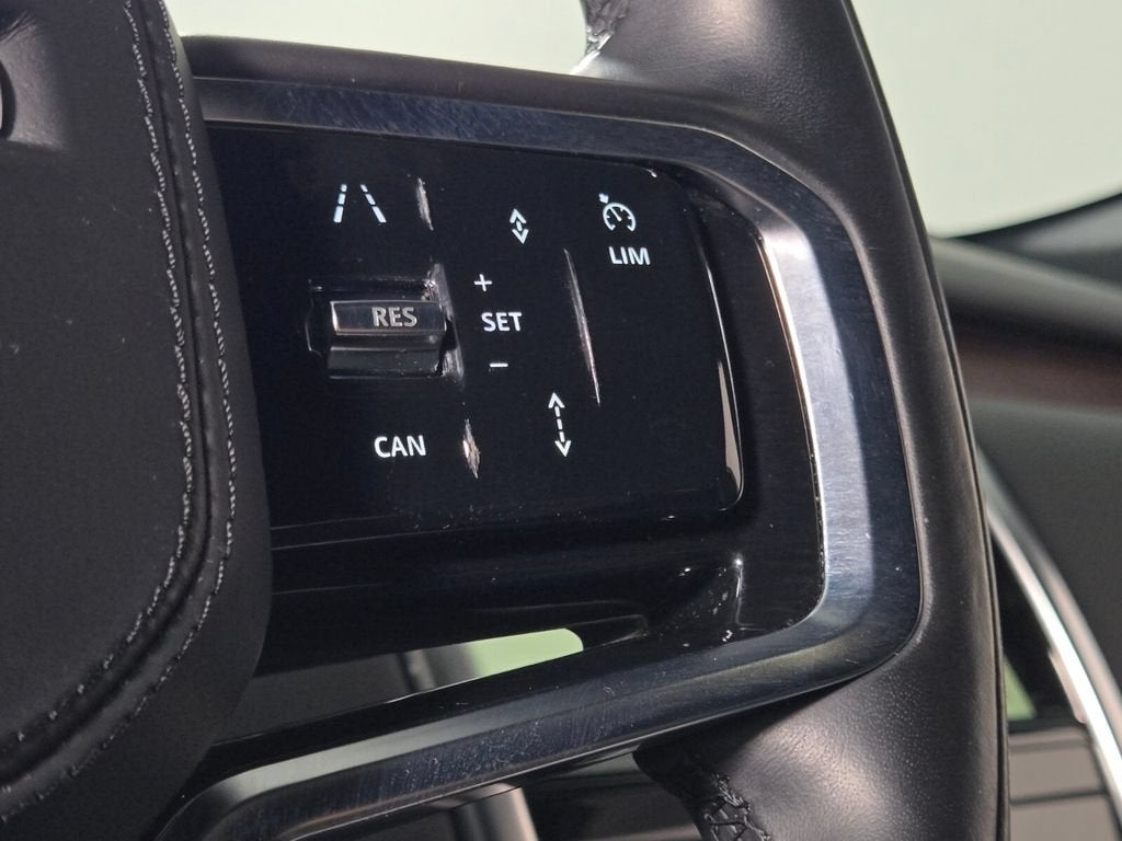 2023 Land Rover Discovery Sport SE