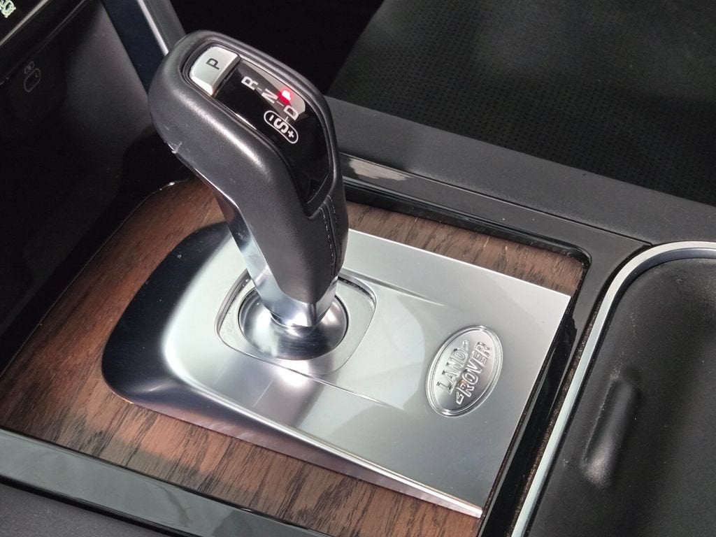 2023 Land Rover Discovery Sport SE