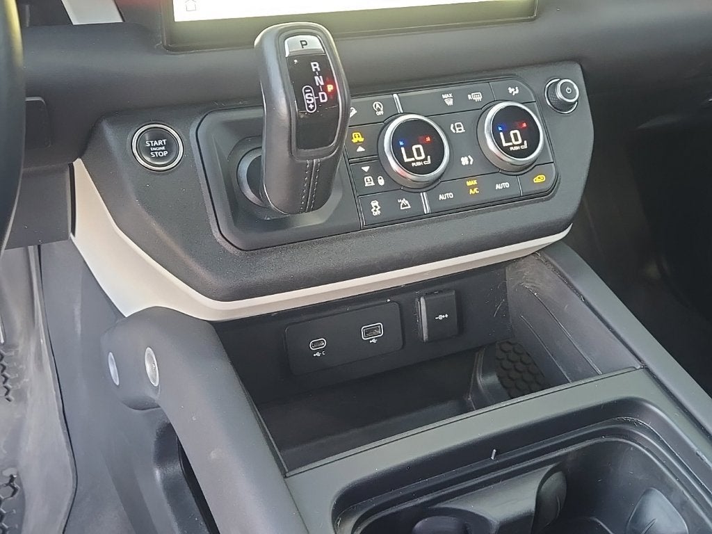 2024 Land Rover Defensor 130 P400 S