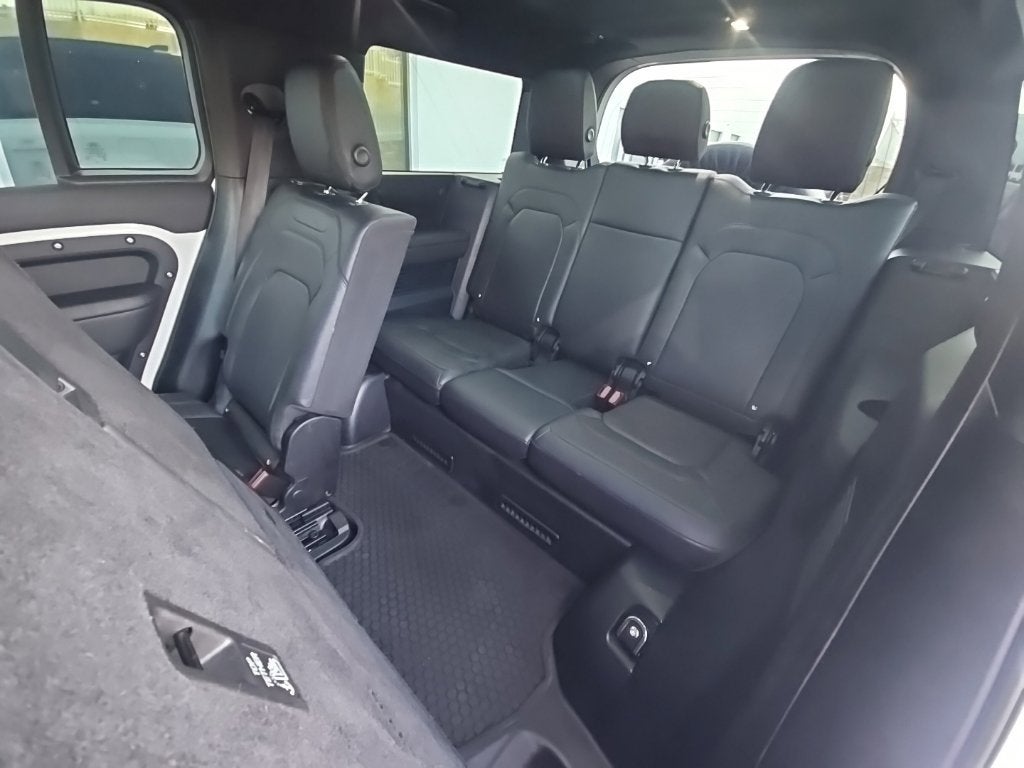 2024 Land Rover Defensor 130 P400 S